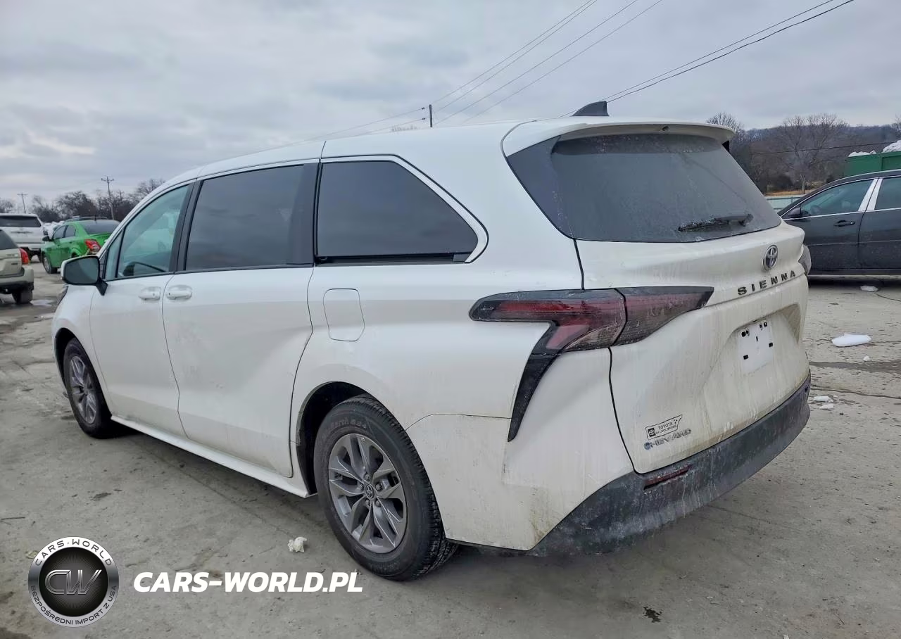 2025 Toyota Sienna Le VIN:5TDKSKFC2SS194675 - 2
