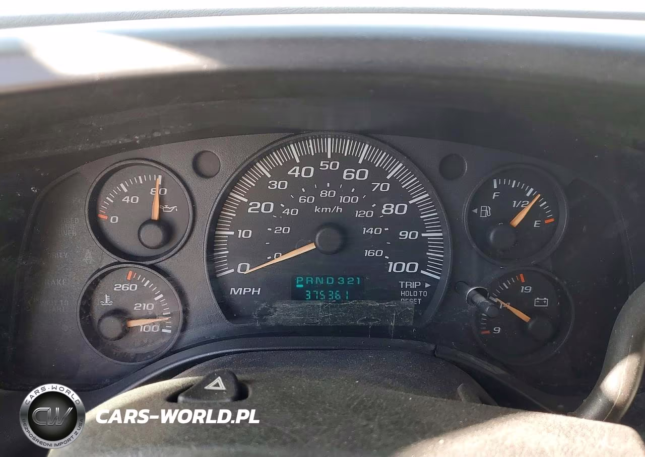 2004 GMC Savana Box Truck VIN:1GDGG31V241902294 - 9