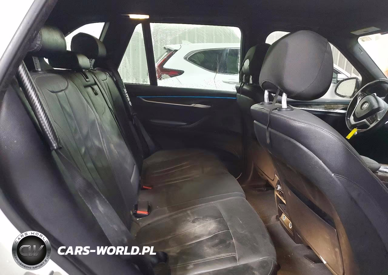 2018 BMW X5 xDrive35I VIN:5UXKR0C59J0X85611 - 10