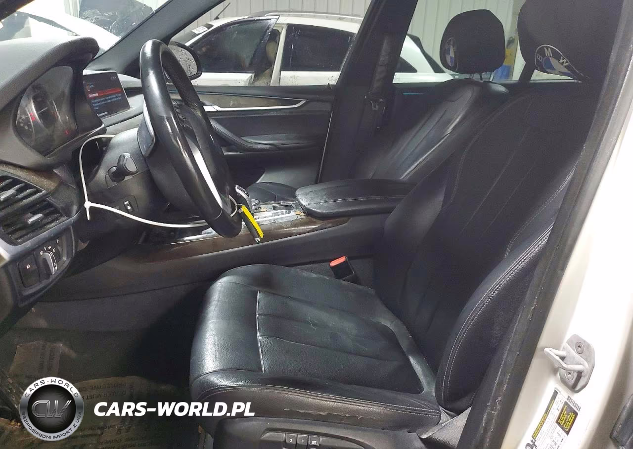 2018 BMW X5 xDrive35I VIN:5UXKR0C59J0X85611 - 7