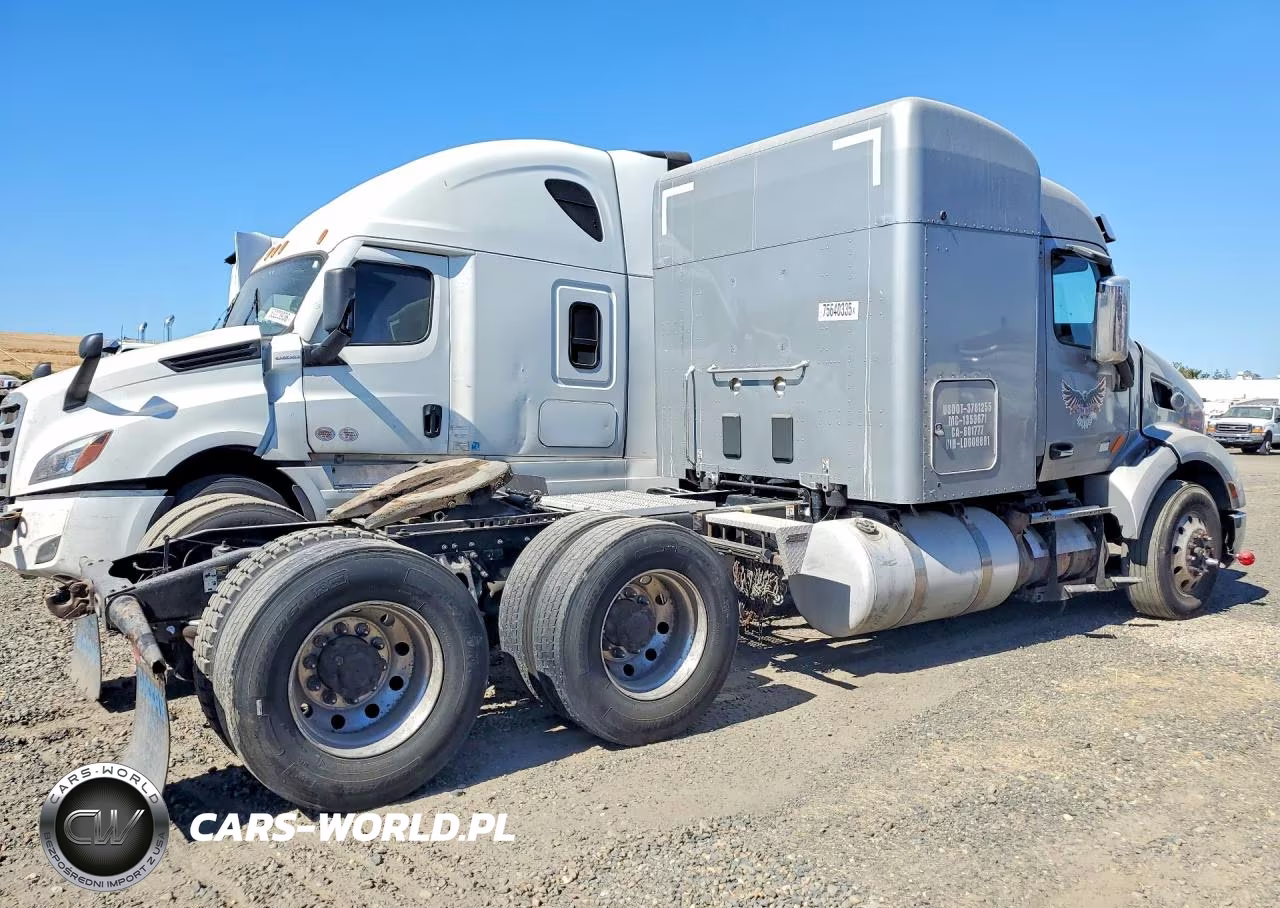 2020 Peterbilt 579 Semi Truck VIN:1XPBDP9X9LD609881 - 3