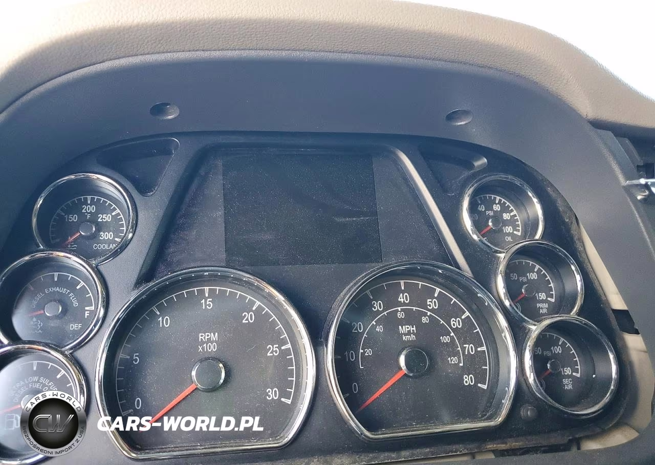 2020 Peterbilt 579 Semi Truck VIN:1XPBDP9X9LD609881 - 9