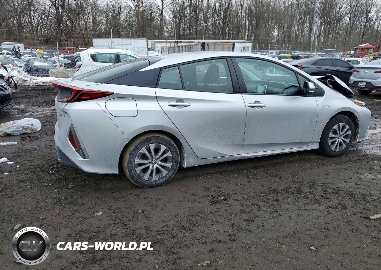 2022 Toyota Prius Prime Le VIN:JTDKAMFP6N3214675 - 3
