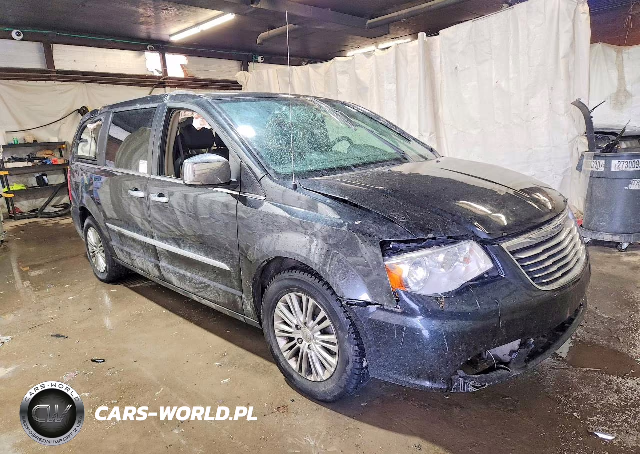 2015 Chrysler Town & Country Touring L VIN:2C4RC1CG7FR663111 - 4