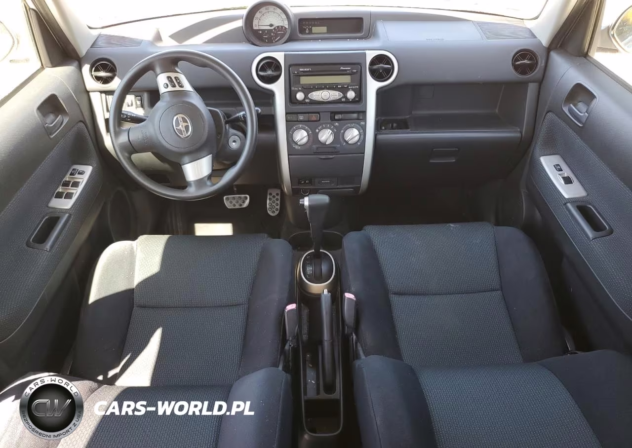 2006 Toyota Scion Xb VIN:JTLKT324X64080480 - 8