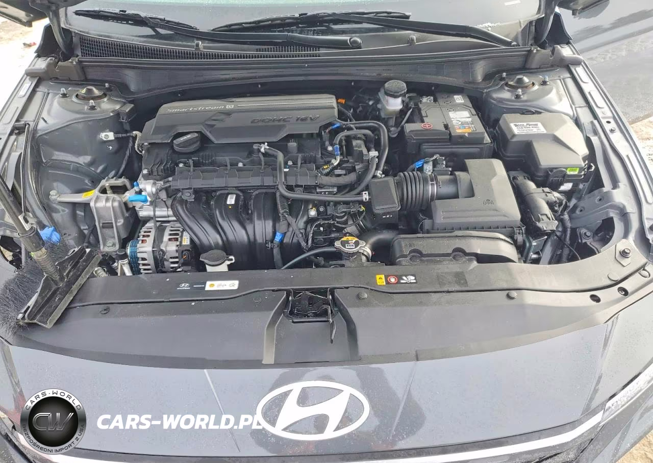2025 Hyundai Elantra Sel Sport VIN:KMHLM4DG8SU092773 - 11