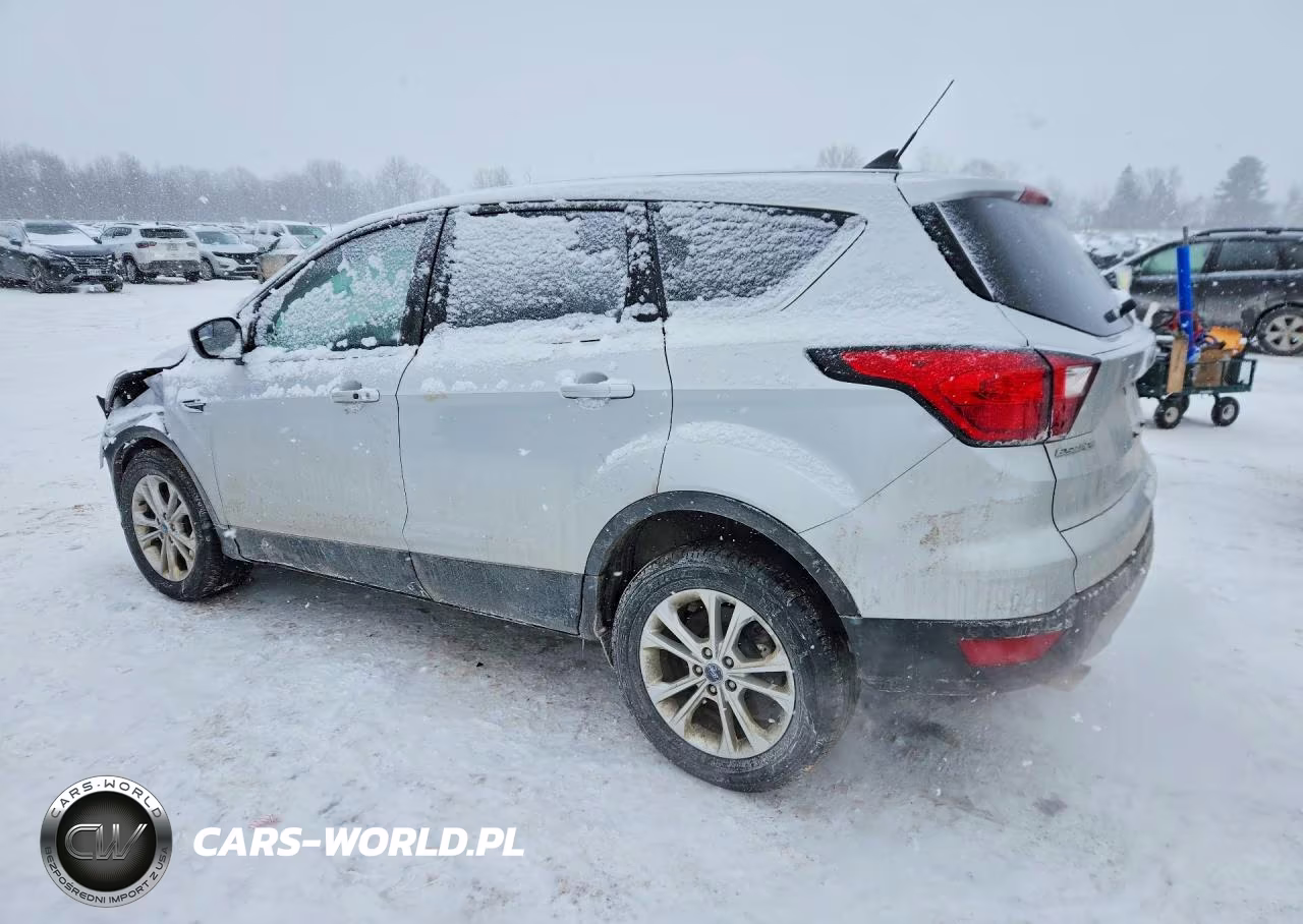 2019 Ford Escape Se VIN:1FMCU9GD7KUA86087 - 2