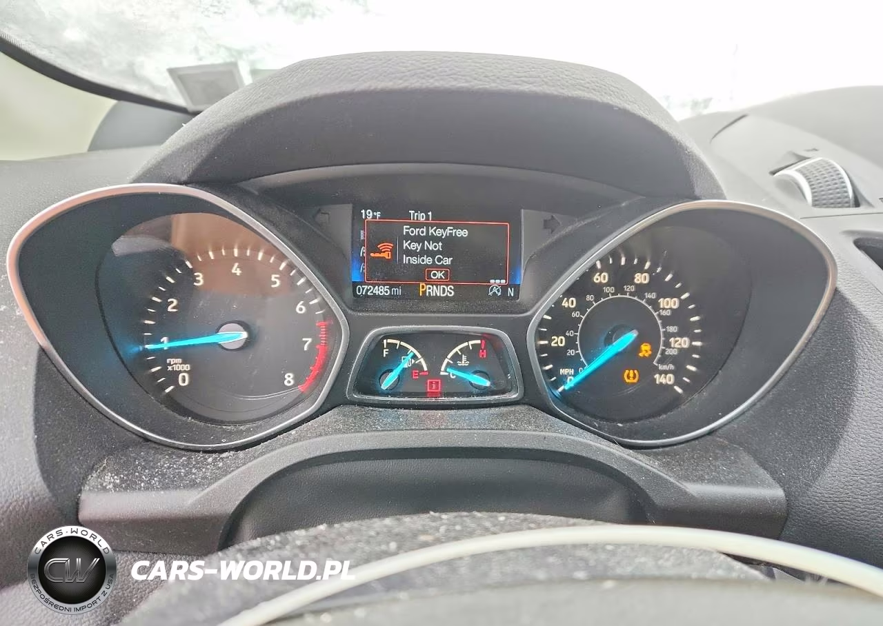 2019 Ford Escape Se VIN:1FMCU9GD7KUA86087 - 9