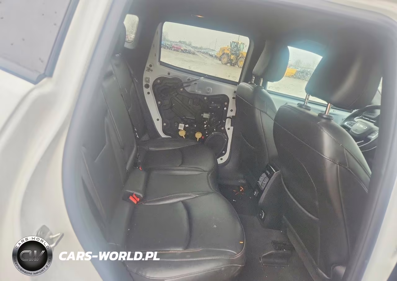 2024 Jeep Compass Limited VIN:3C4NJDCN9RT150822 - 11