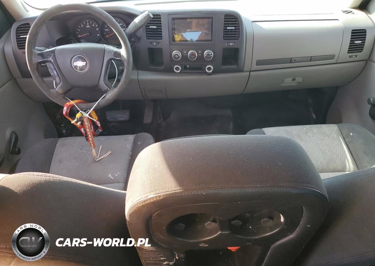 2008 Chevrolet Silverado C1500 VIN:1GCEC19X08Z173348 - 8