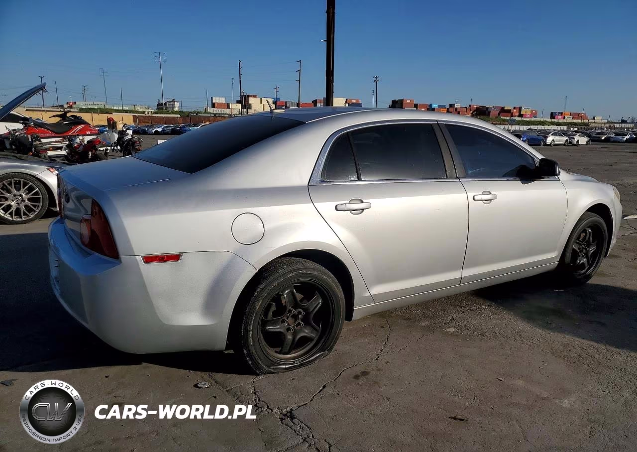 2011 Chevrolet Malibu Ls VIN:1G1ZB5E1XBF330883 - 3