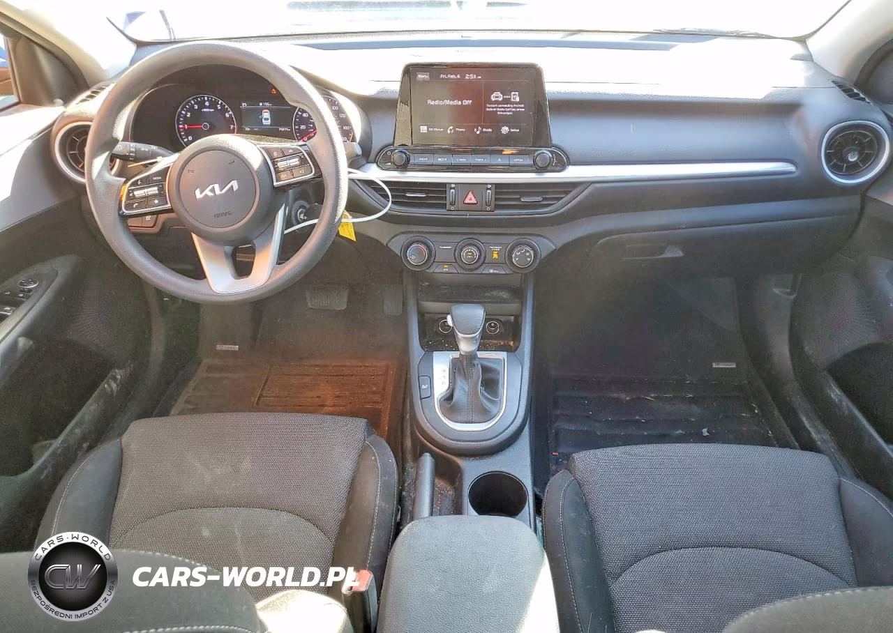 2022 Kia Forte Fe VIN:3KPF24AD0NE426962 - 8