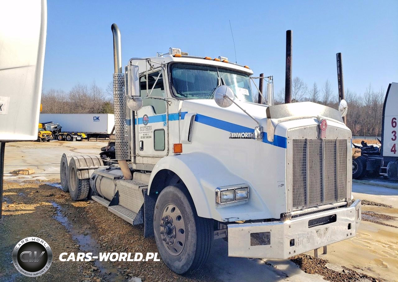2015 Kenworth T880 Semi Truck