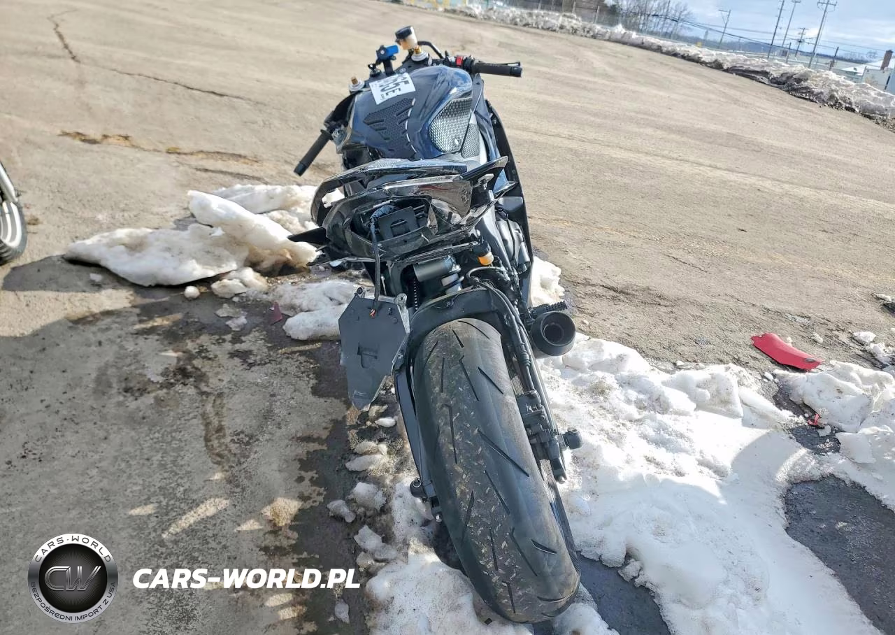 2011 Yamaha Yzfr6 VIN:JYARJ16E8BA021572 - 4