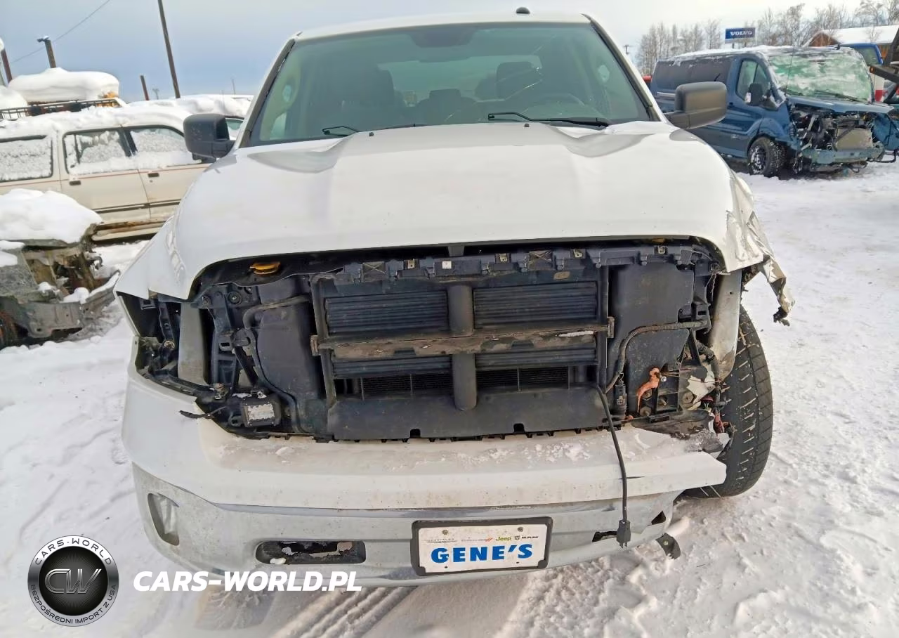 2020 Ram 1500 Classic Tradesman VIN:3C6RR7KG7LG131367 - 5