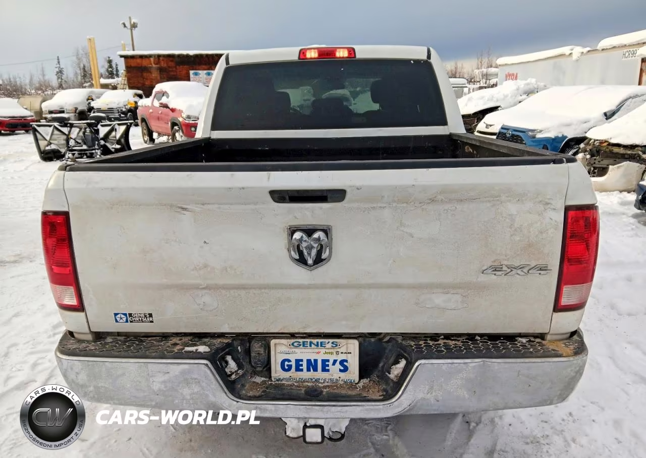 2020 Ram 1500 Classic Tradesman VIN:3C6RR7KG7LG131367 - 6