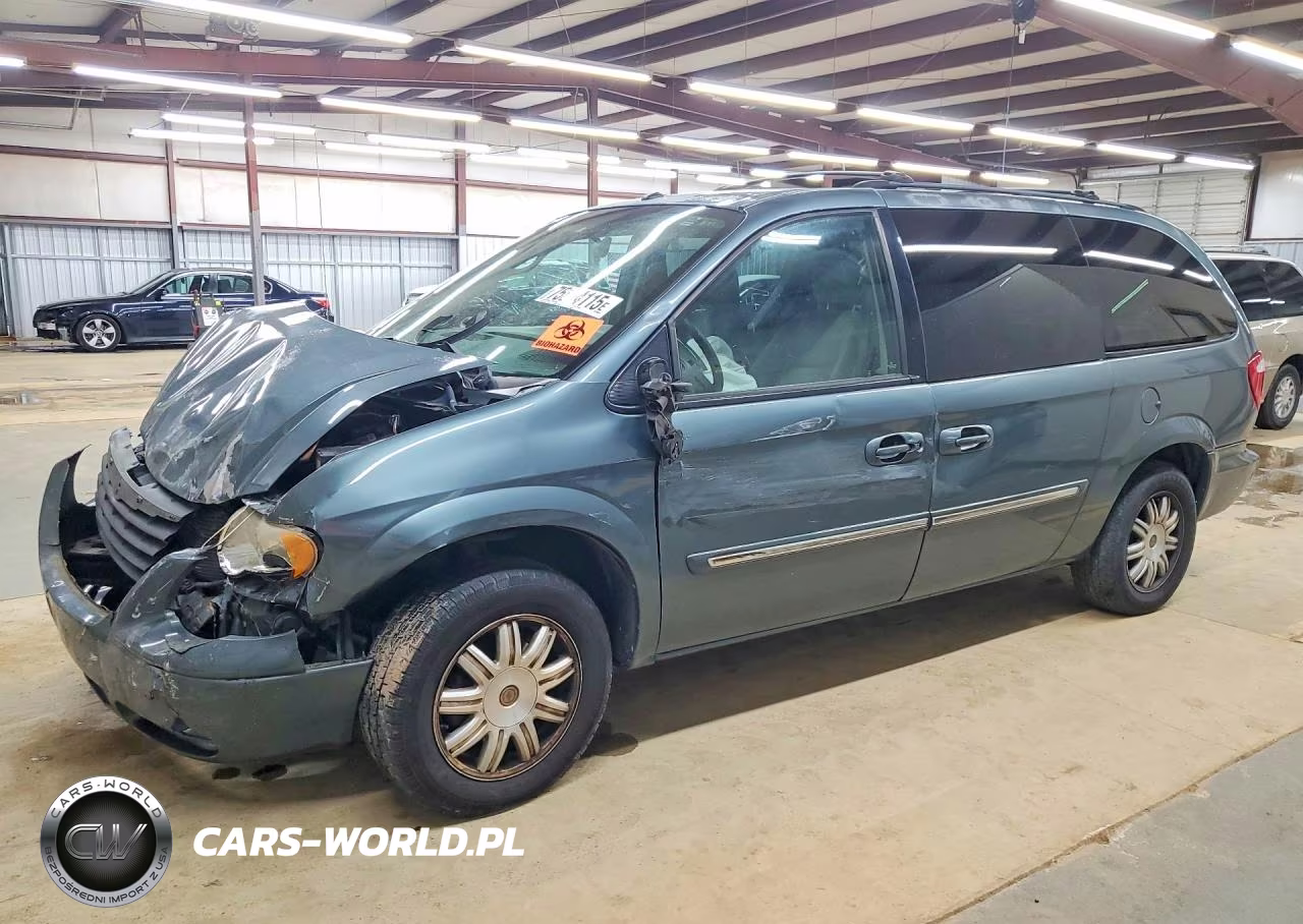 2006 Chrysler Town & Country Touring