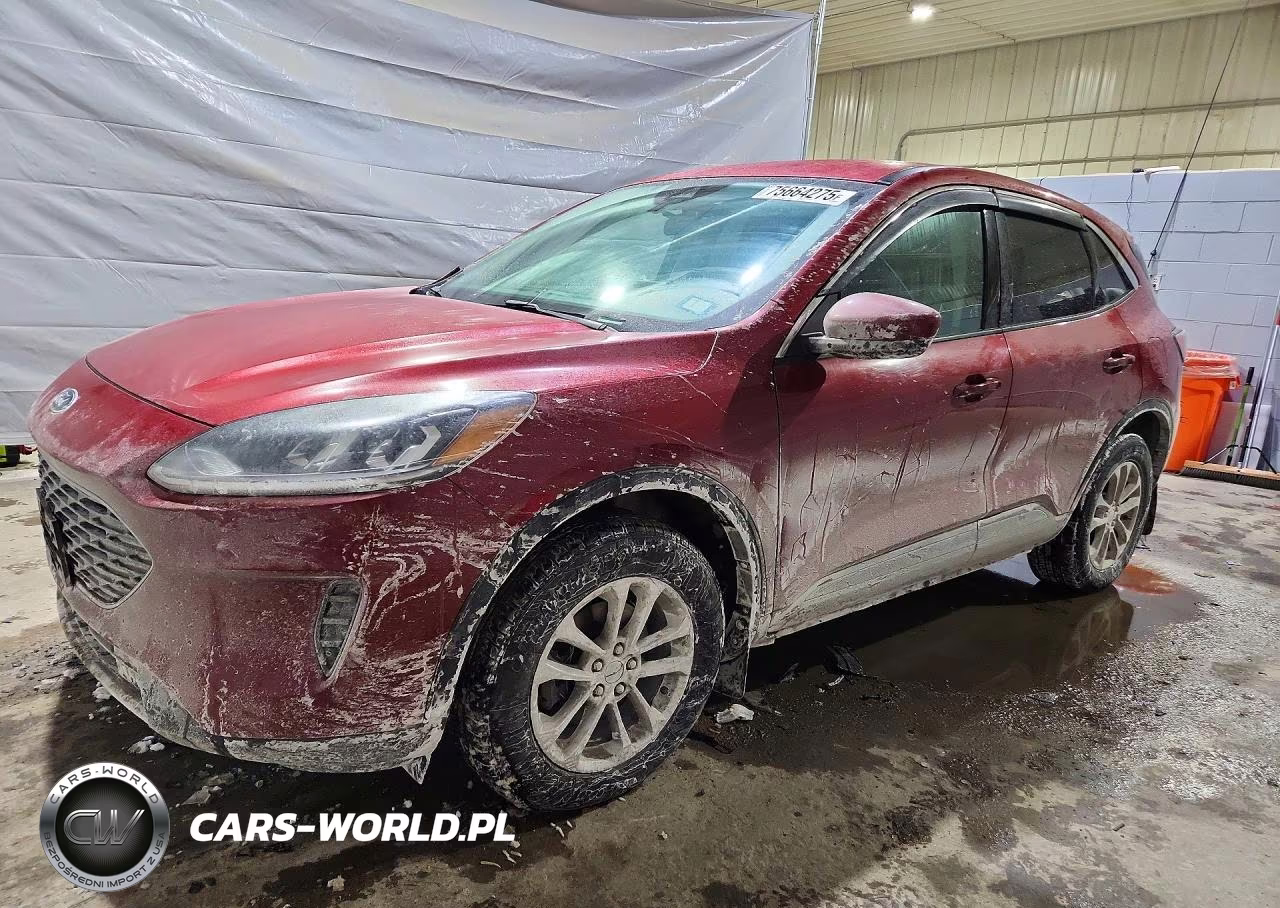 2021 Ford Escape Se
