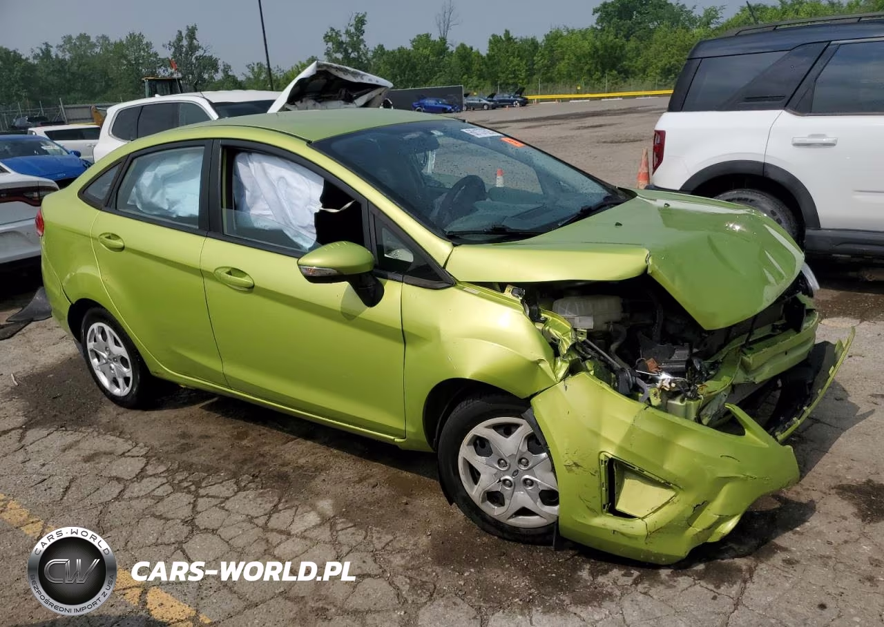 2013 Ford Fiesta Se VIN:3FADP4BJ5DM214288 - 4