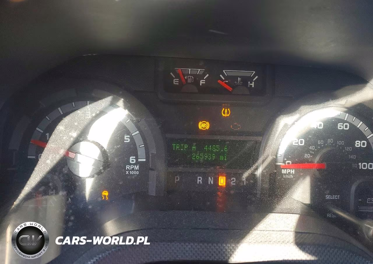 2010 Ford Econoline Wagon Xl E VIN:1FBSS3BL4ADA83376 - 9