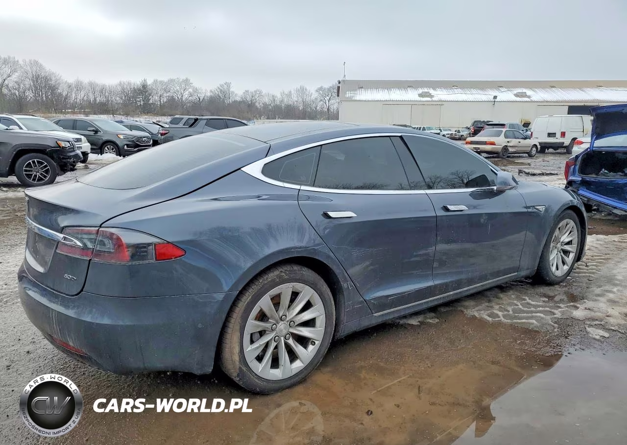 2016 Tesla Model S VIN:5YJSA1E29GF155373 - 3