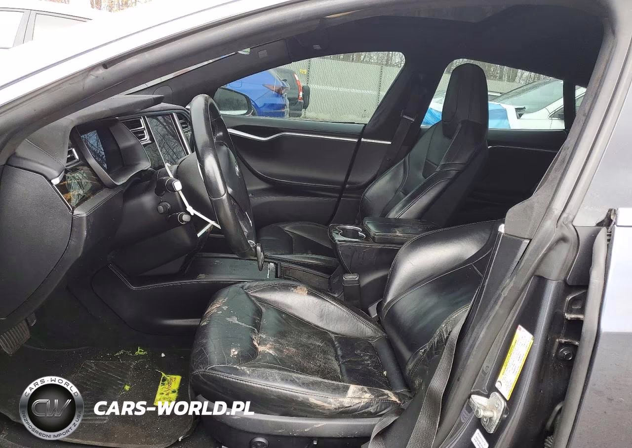2016 Tesla Model S VIN:5YJSA1E29GF155373 - 7