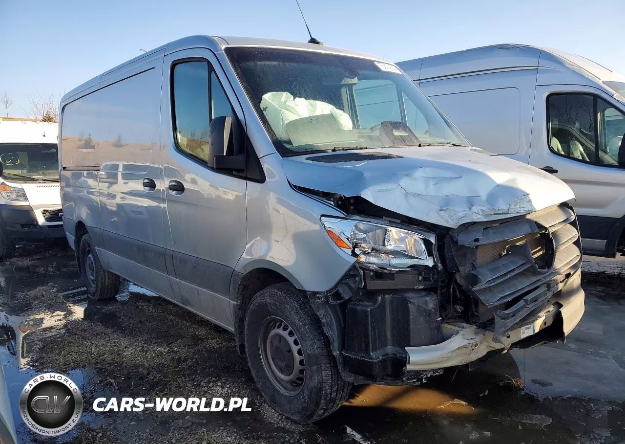 2025 Mercedes Benz Sprinter 2500 Delivery Van VIN:W1Y4KBHY0ST196598 - 4