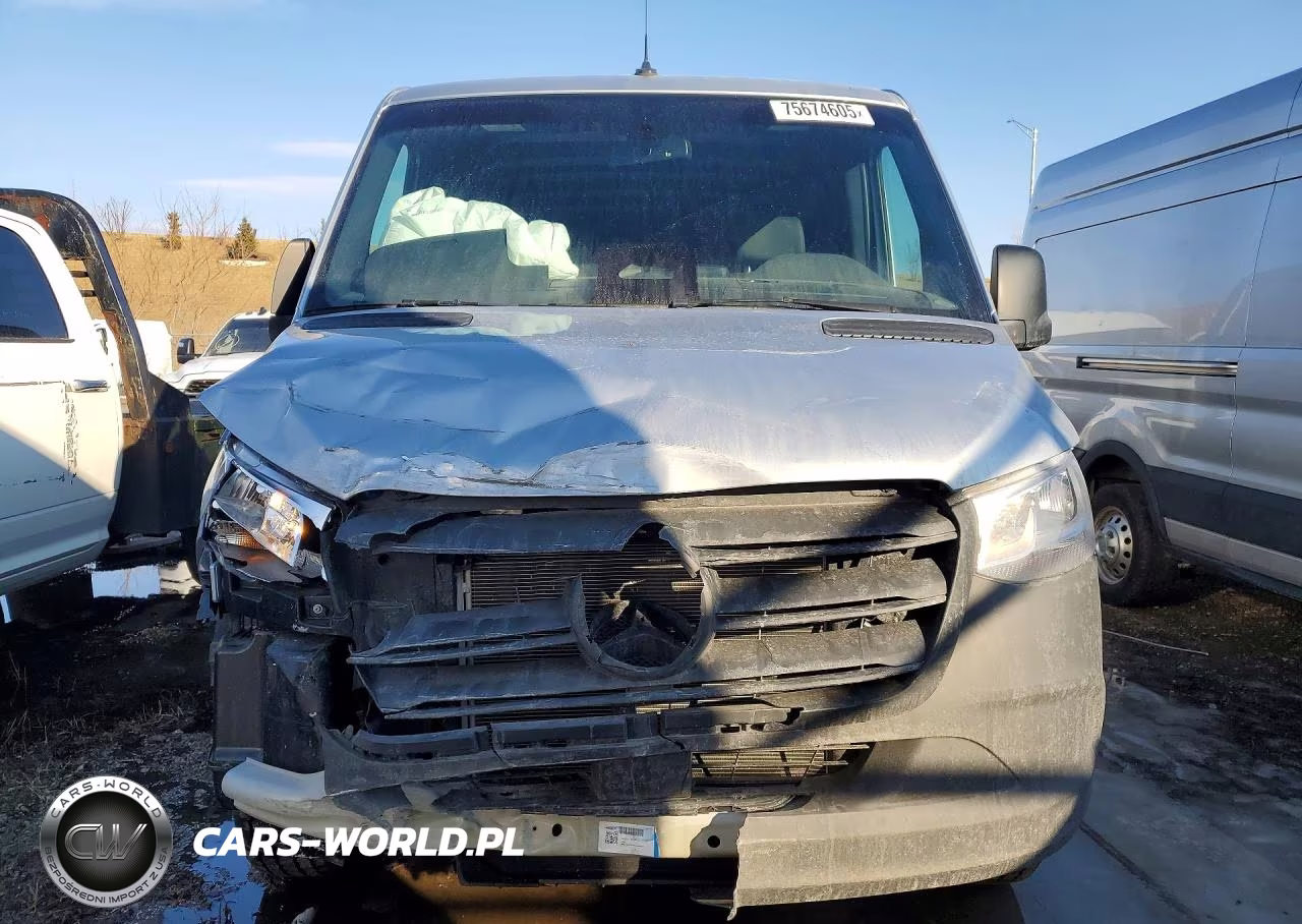 2025 Mercedes Benz Sprinter 2500 Delivery Van VIN:W1Y4KBHY0ST196598 - 5