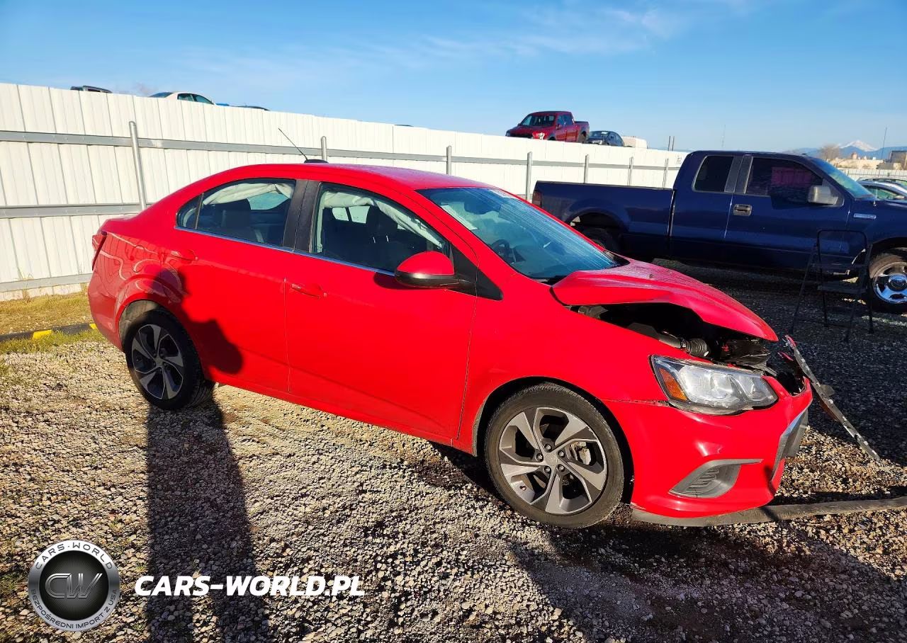 2019 Chevrolet Sonic Premier VIN:1G1JF5SB4K4128020 - 4