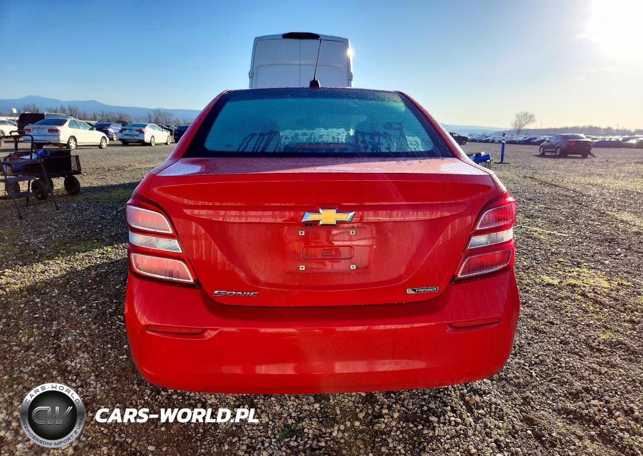 2019 Chevrolet Sonic Premier VIN:1G1JF5SB4K4128020 - 6