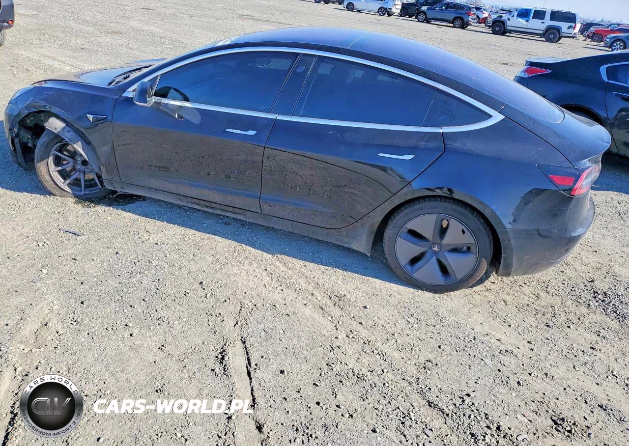 2018 Tesla Model 3 VIN:5YJ3E1EA2JF032330 - 2
