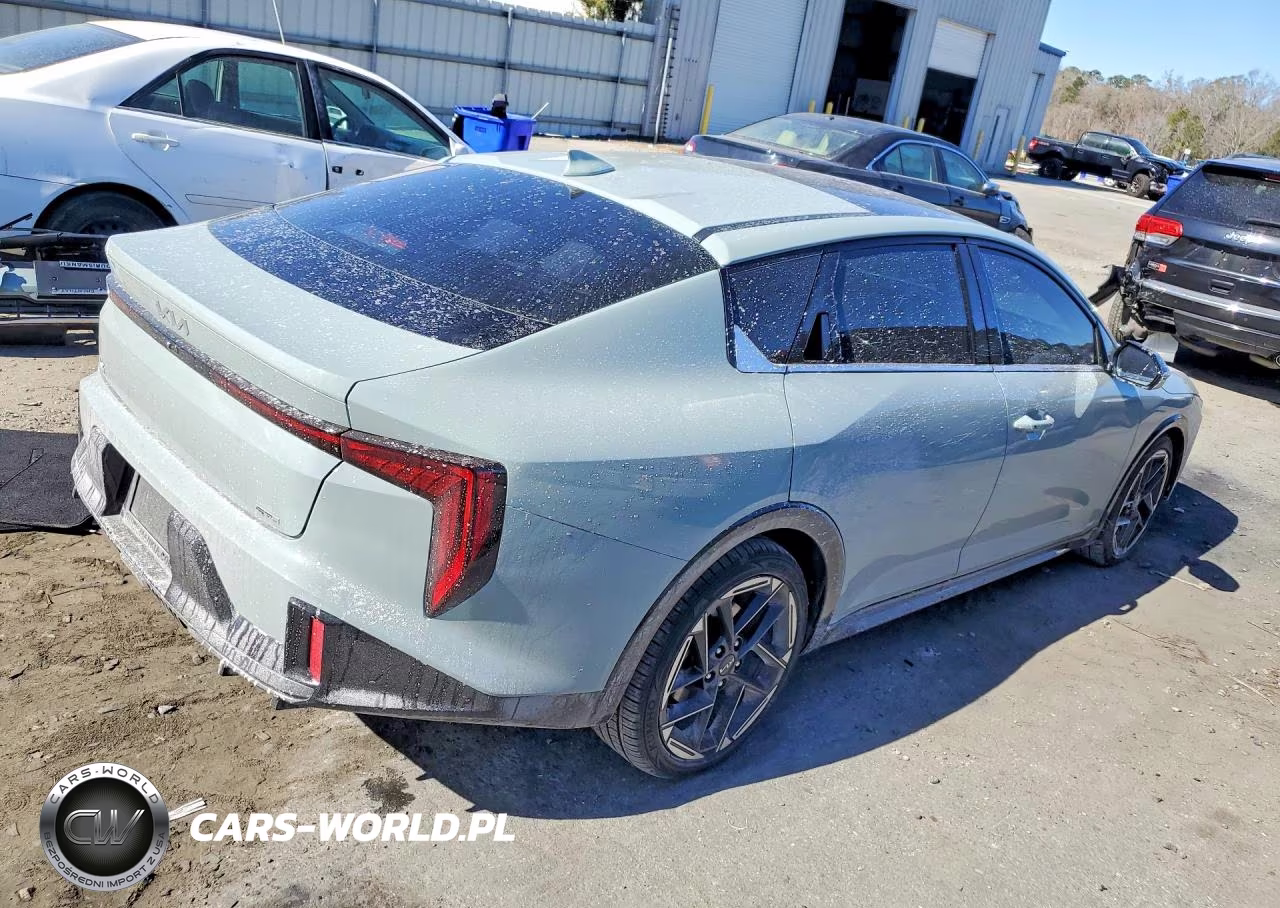 2025 Kia K4 Gt Line VIN:3KPFW4DE9SE102557 - 3