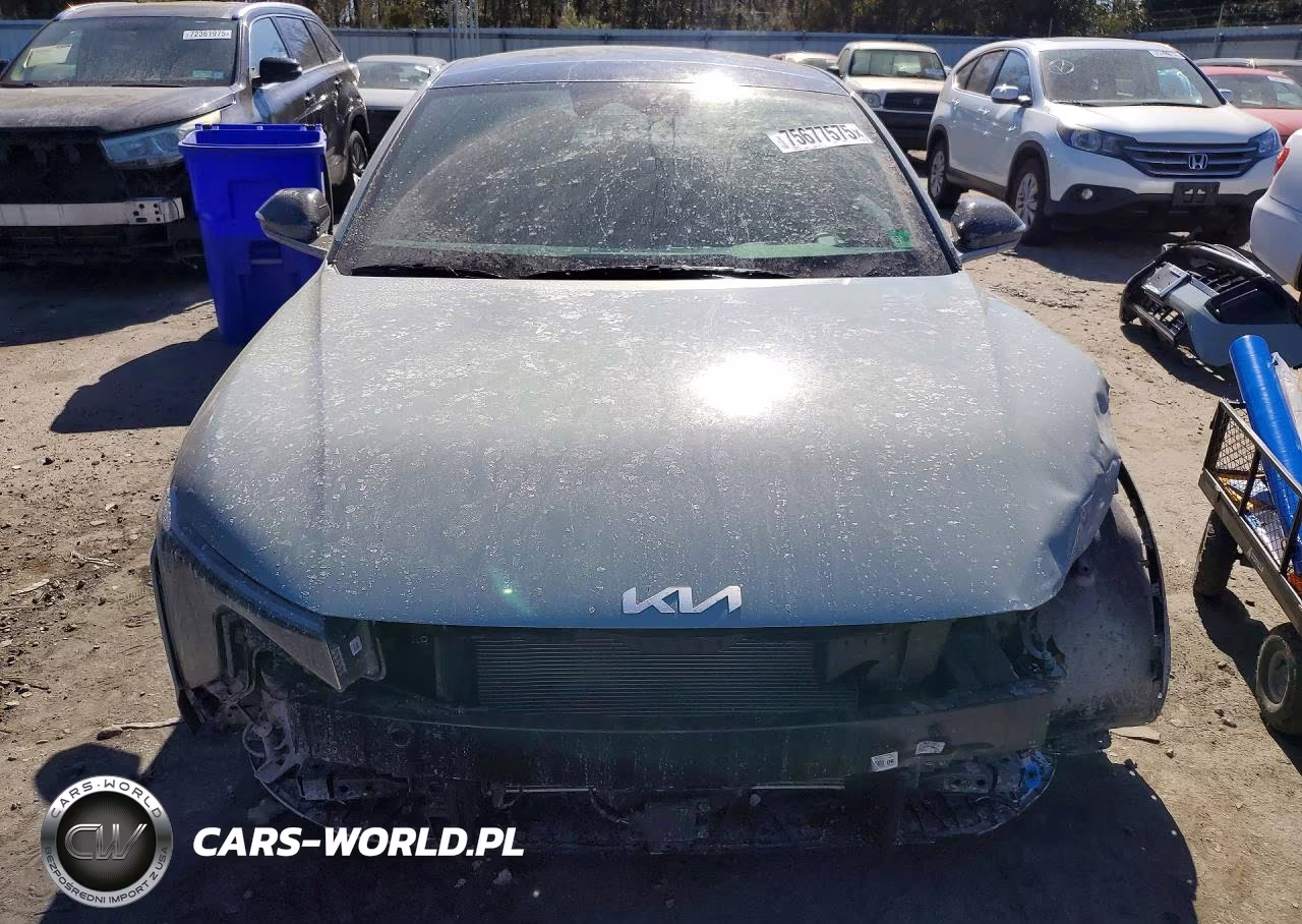 2025 Kia K4 Gt Line VIN:3KPFW4DE9SE102557 - 5
