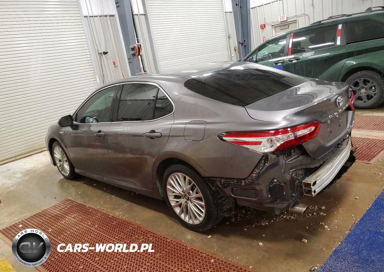 2018 Toyota Camry Hybrid VIN:4T1B21HK6JU007622 - 2