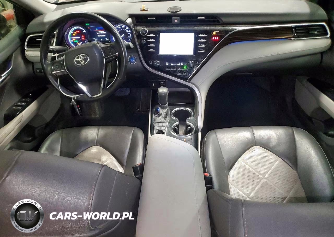 2018 Toyota Camry Hybrid VIN:4T1B21HK6JU007622 - 8