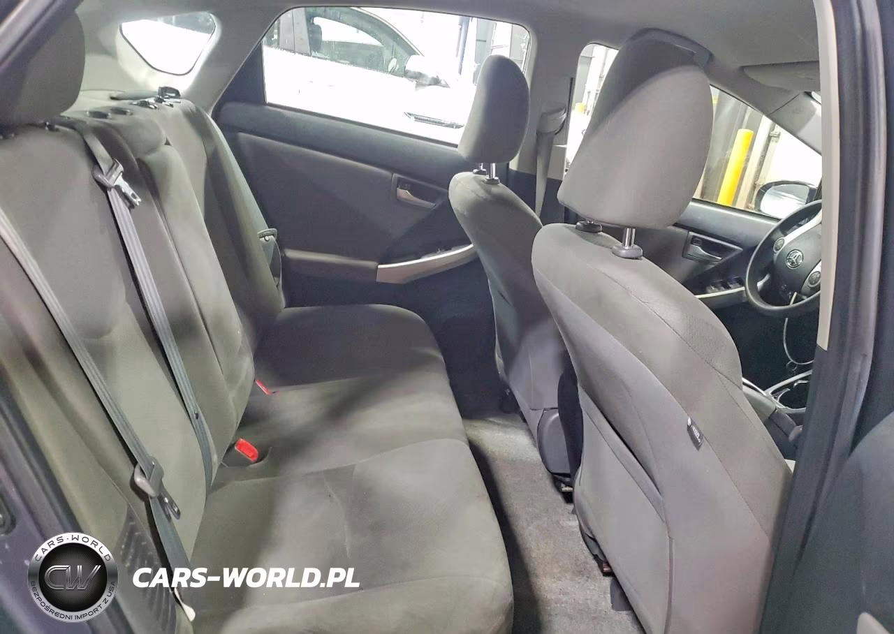 2012 Toyota Prius Two VIN:JTDKN3DU4C1585141 - 10