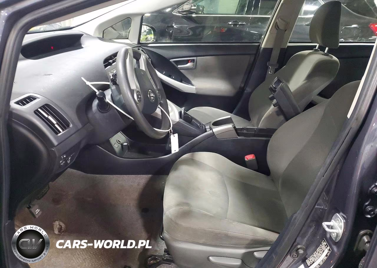 2012 Toyota Prius Two VIN:JTDKN3DU4C1585141 - 7