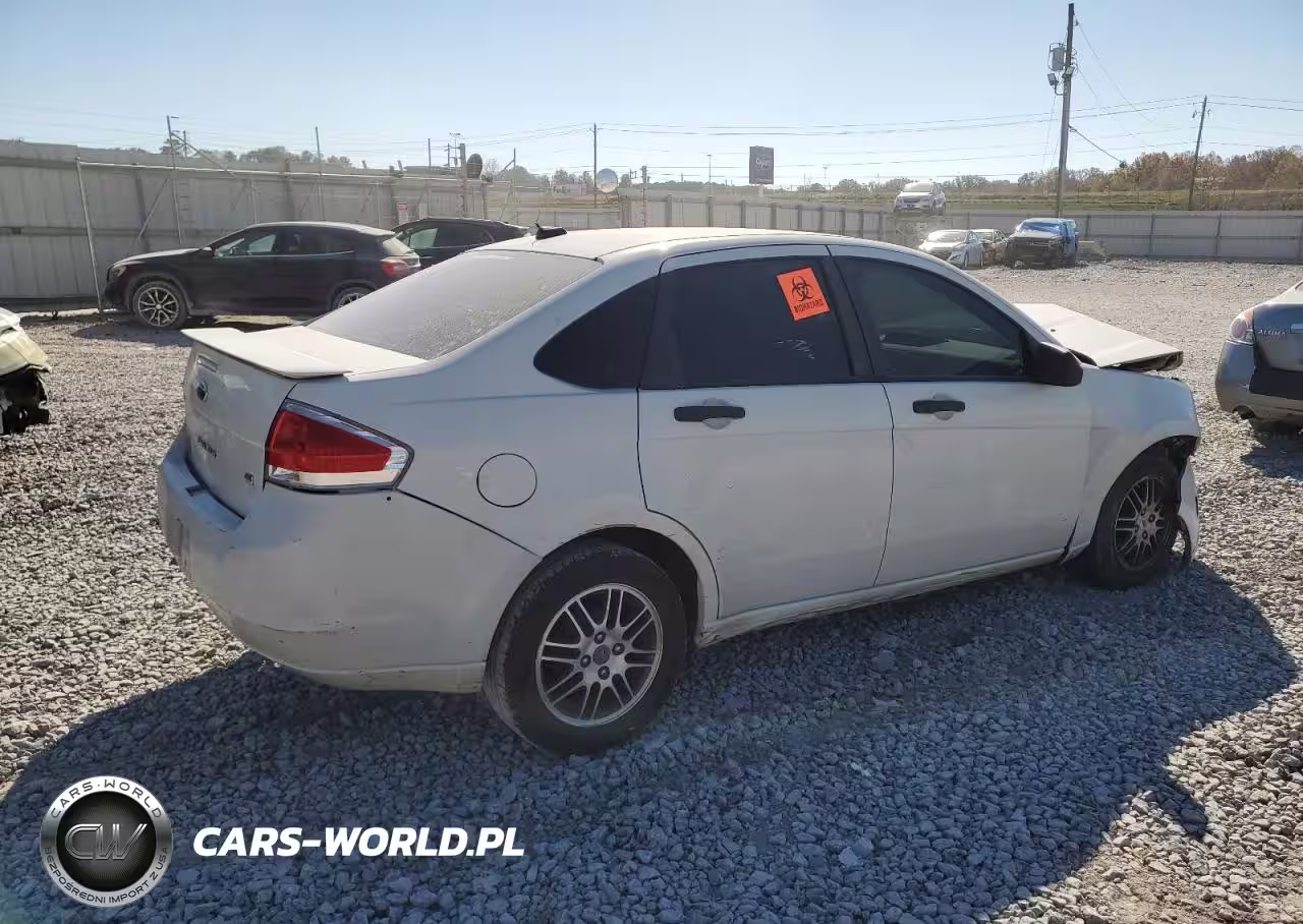 2010 Ford Focus Se VIN:1FAHP3FNXAW104728 - 3