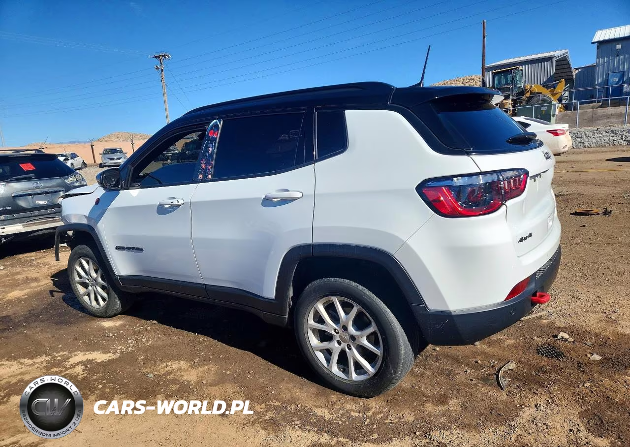 2025 Jeep Compass Trailhawk VIN:3C4NJDDN2ST609807 - 2