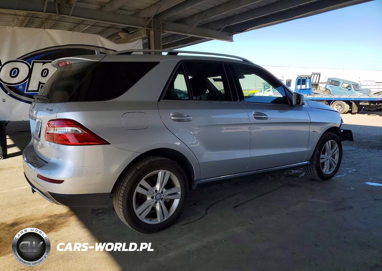 2012 Mercedes-Benz Ml 350 4Matic VIN:4JGDA5HB8CA035509 - 3
