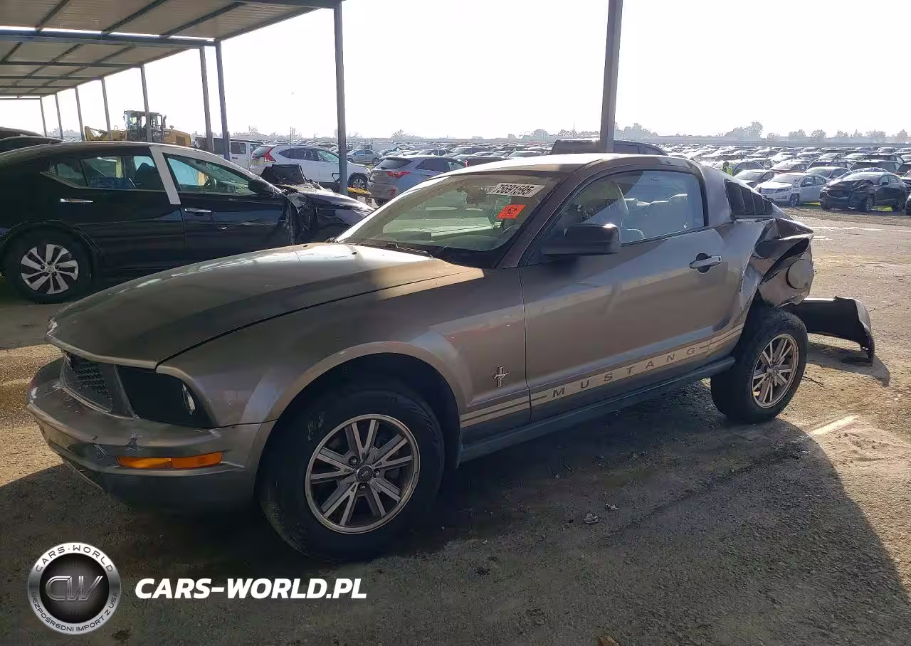 2005 Ford Mustang