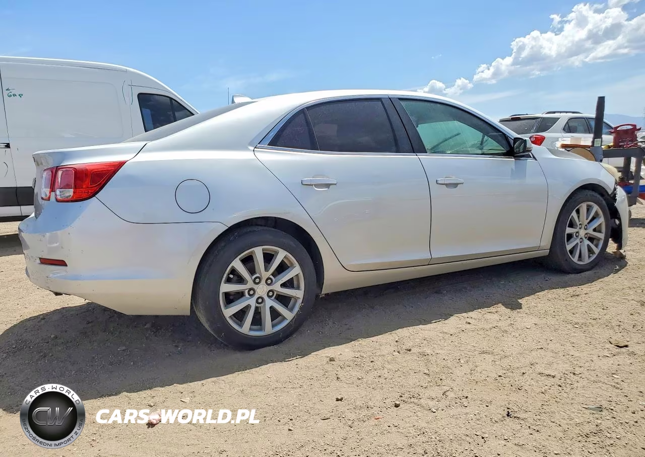 2014 Chevrolet Malibu 2Lt VIN:1G11E5SL8EF260816 - 3