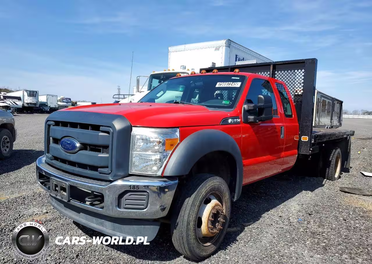 2016 Ford F450 Super Duty Flatbed Truck