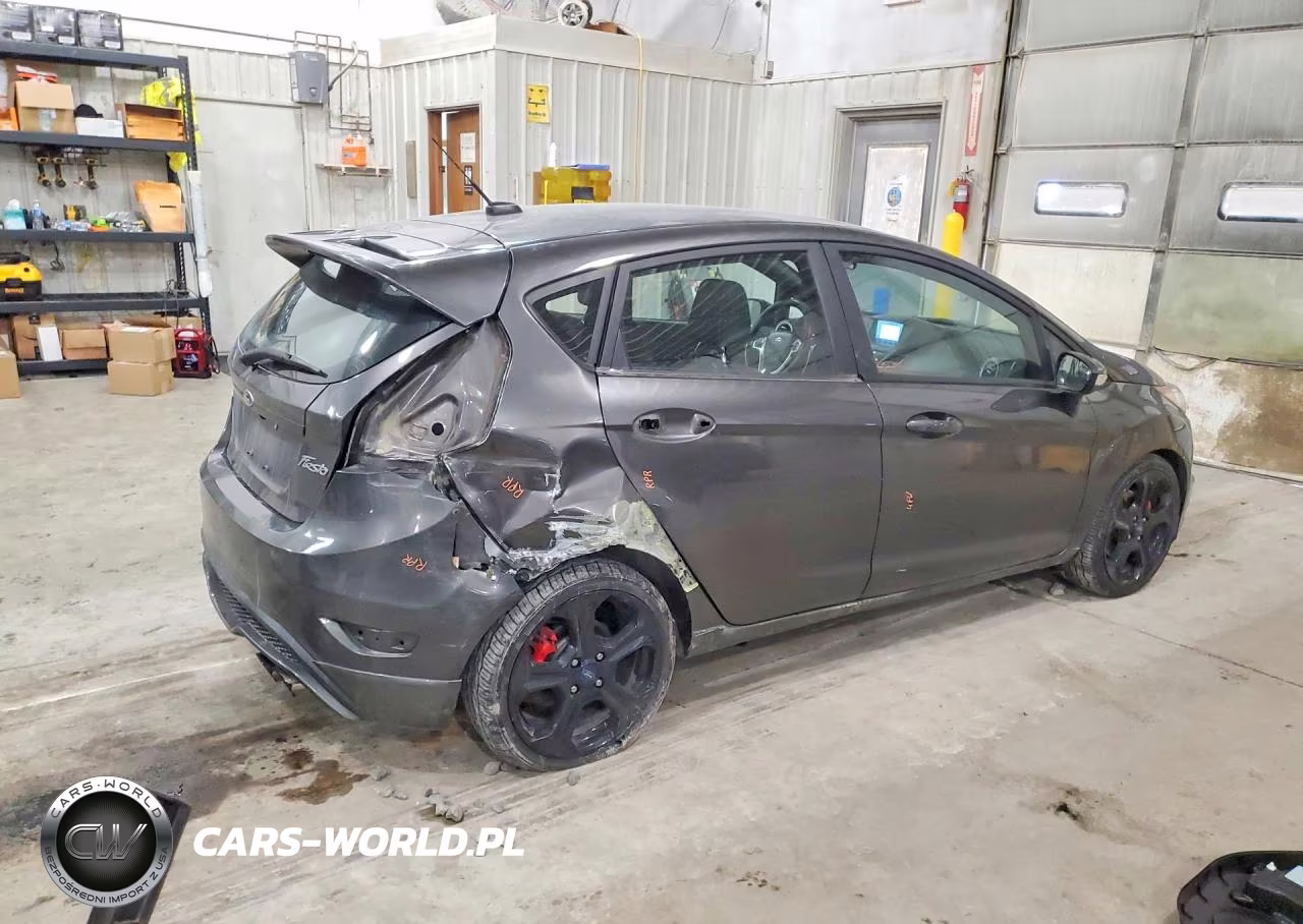 2018 Ford Fiesta St VIN:3FADP4GX8JM123699 - 3