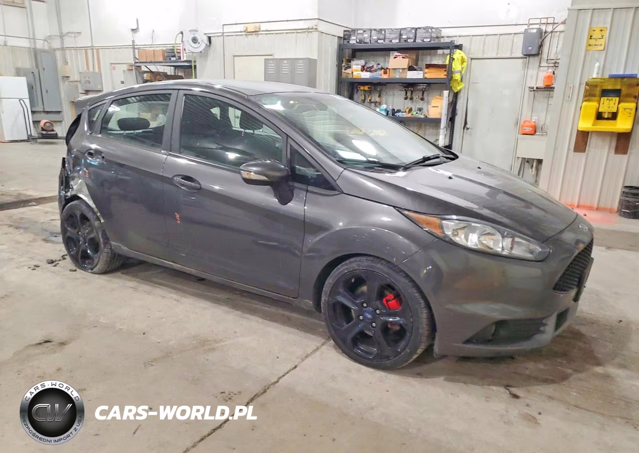 2018 Ford Fiesta St VIN:3FADP4GX8JM123699 - 4