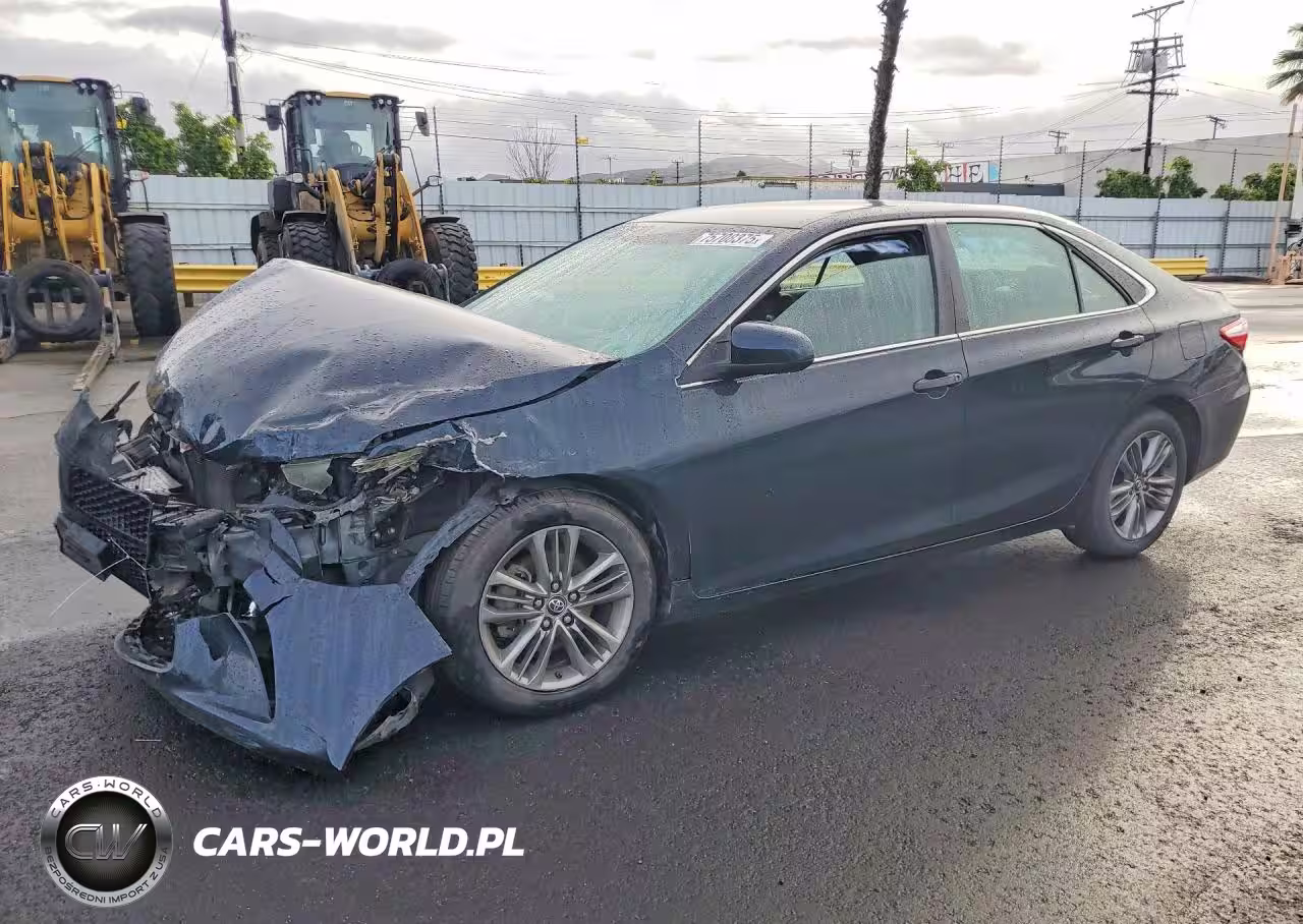 2016 Toyota Camry Le