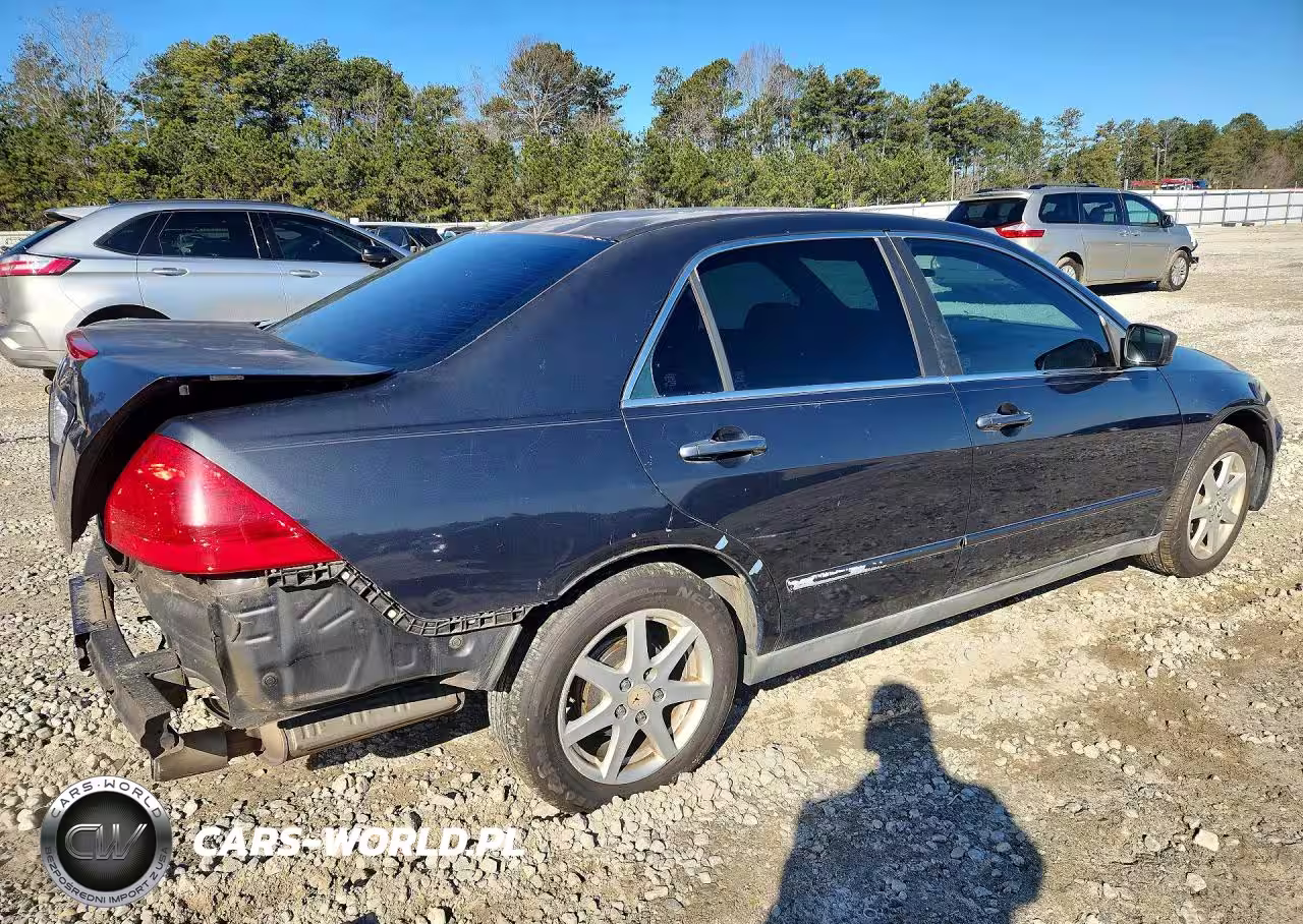 2007 Honda Accord Lx VIN:3HGCM56487G703524 - 3