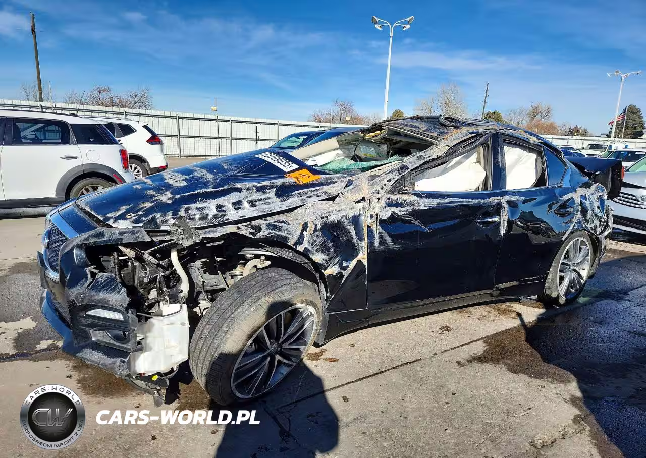 2017 Infiniti Q50 Premium