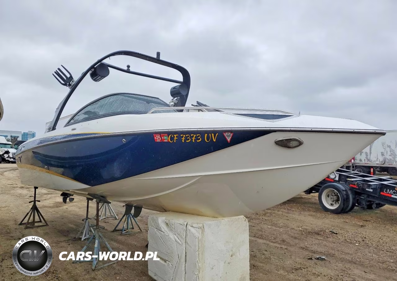 2008 Malibu Boats Sunscape 247 Lsv