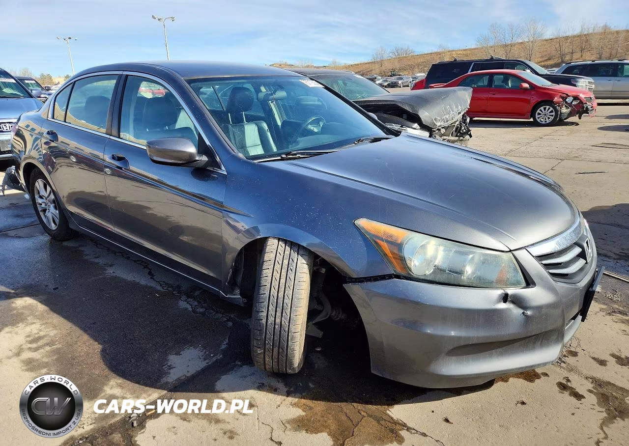 2011 Honda Accord Se VIN:1HGCP2F60BA030081 - 4